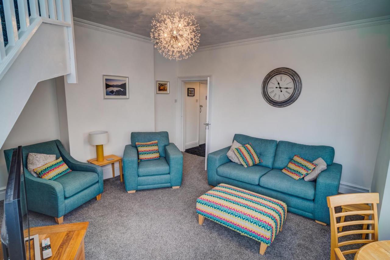 Beachmount Holiday Apartments Colwyn Bay Bagian luar foto