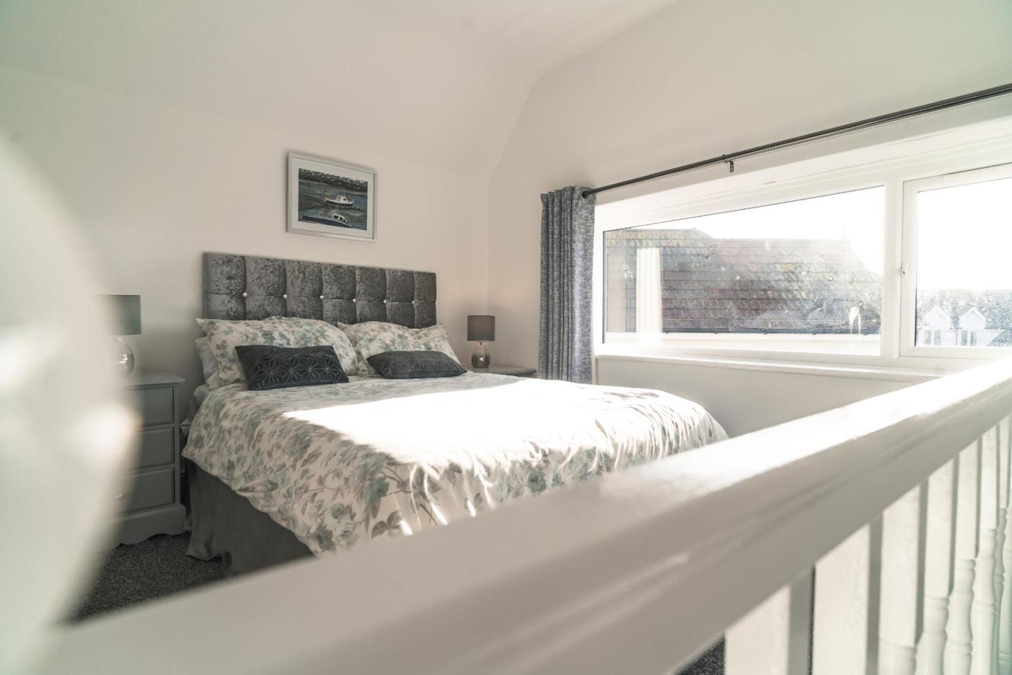 Beachmount Holiday Apartments Colwyn Bay Bagian luar foto