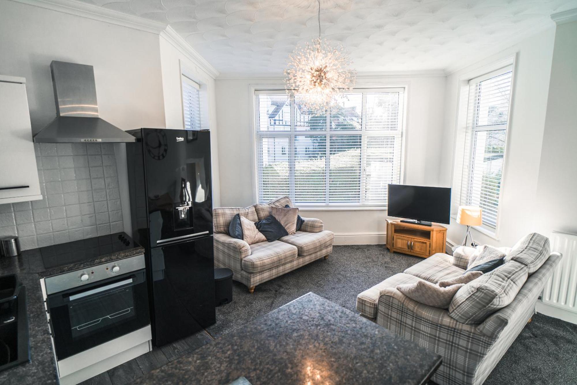 Beachmount Holiday Apartments Colwyn Bay Bagian luar foto