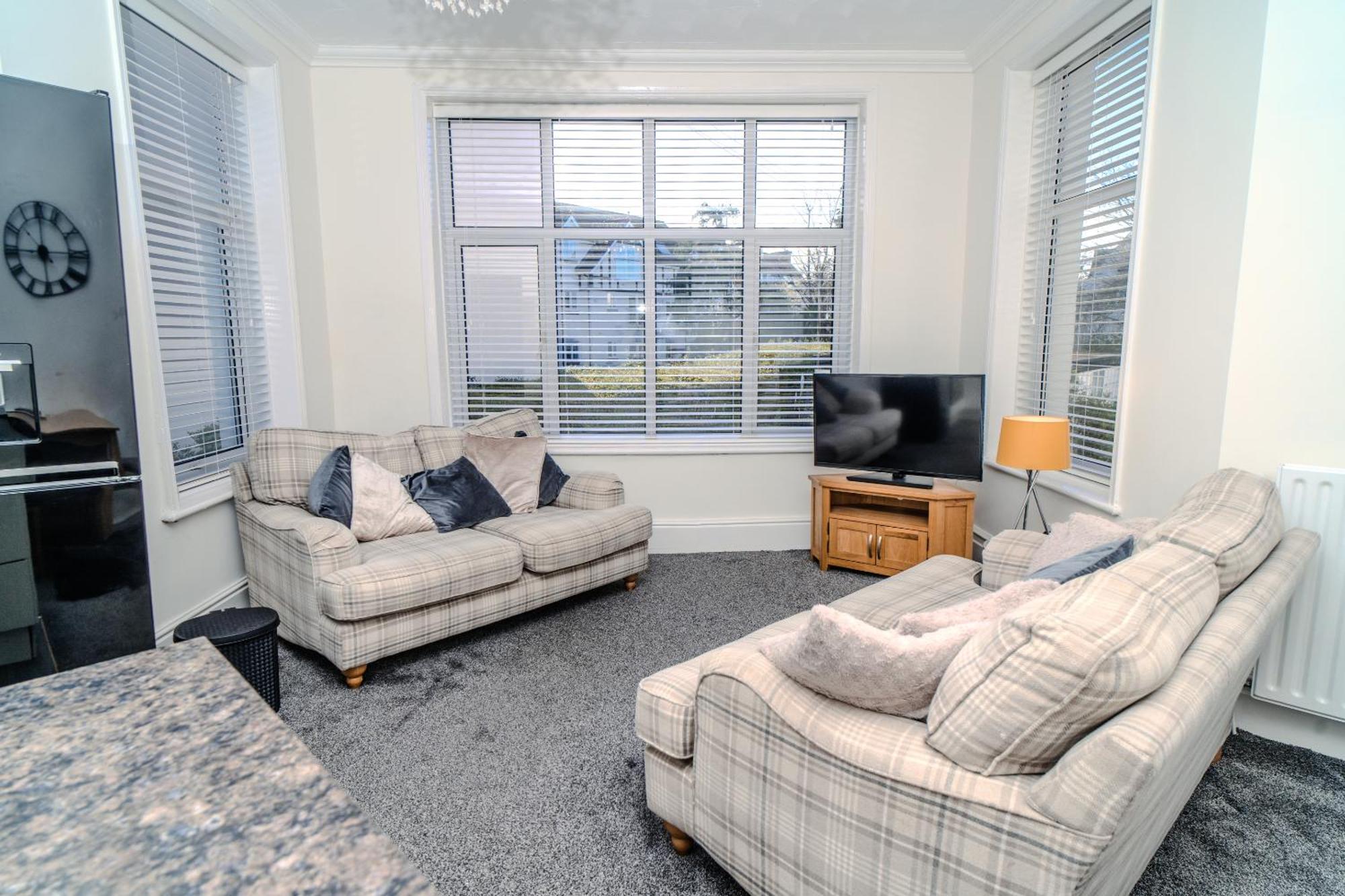 Beachmount Holiday Apartments Colwyn Bay Bagian luar foto