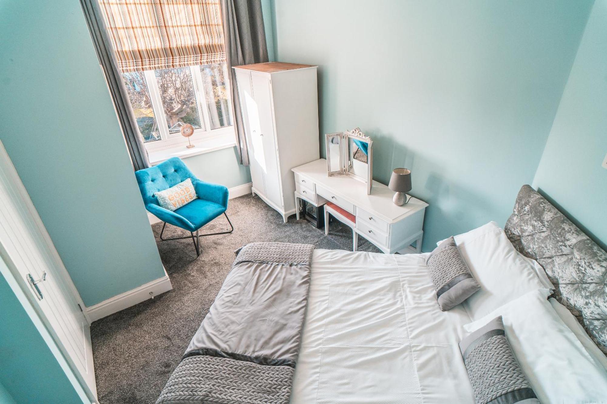 Beachmount Holiday Apartments Colwyn Bay Bagian luar foto