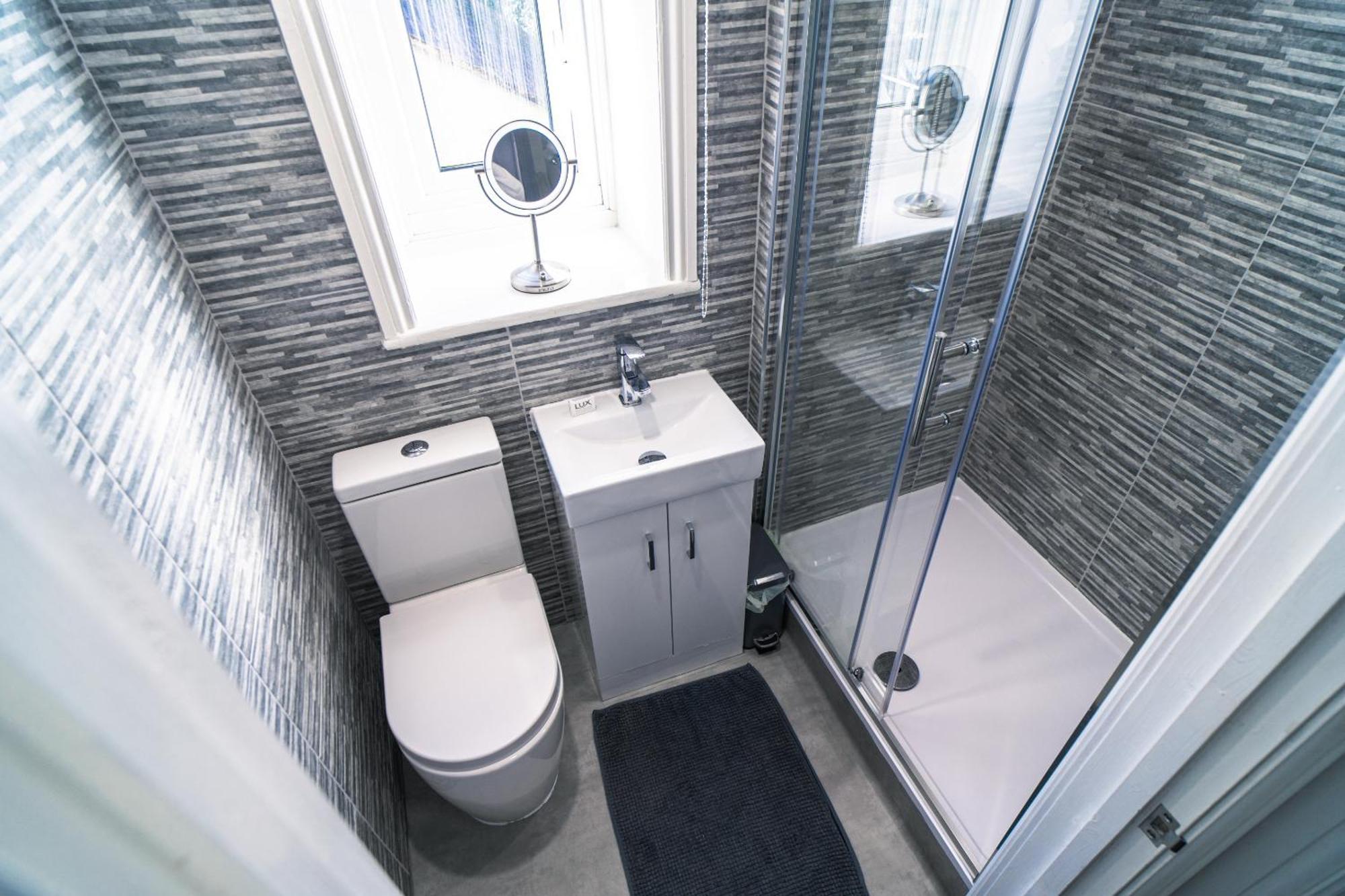 Beachmount Holiday Apartments Colwyn Bay Bagian luar foto