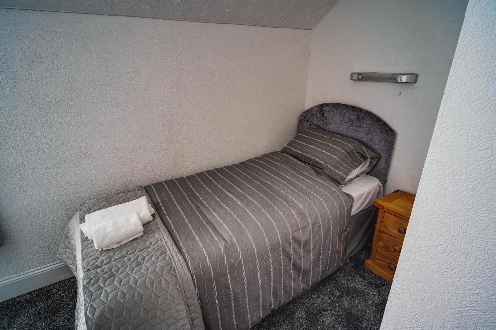 Beachmount Holiday Apartments Colwyn Bay Ruang foto